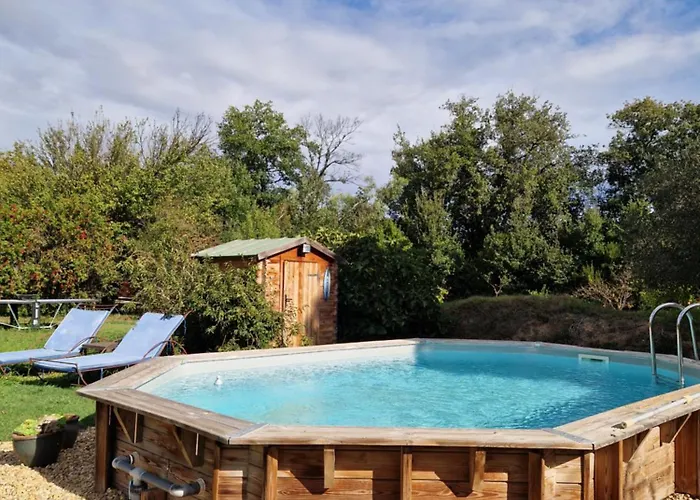 Roulotte En Bois Sud France Landsted